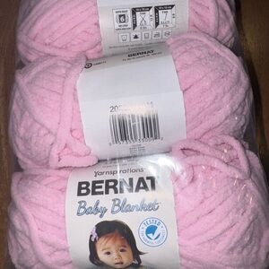 Bernat Baby Blanket Yarn in Pink